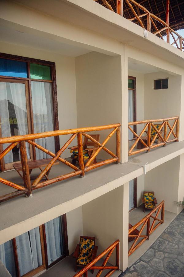Ocean Breeze Hotel Nungwi Zewnętrze zdjęcie