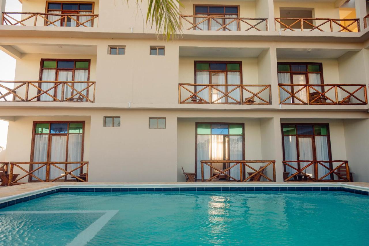 Ocean Breeze Hotel Nungwi Zewnętrze zdjęcie