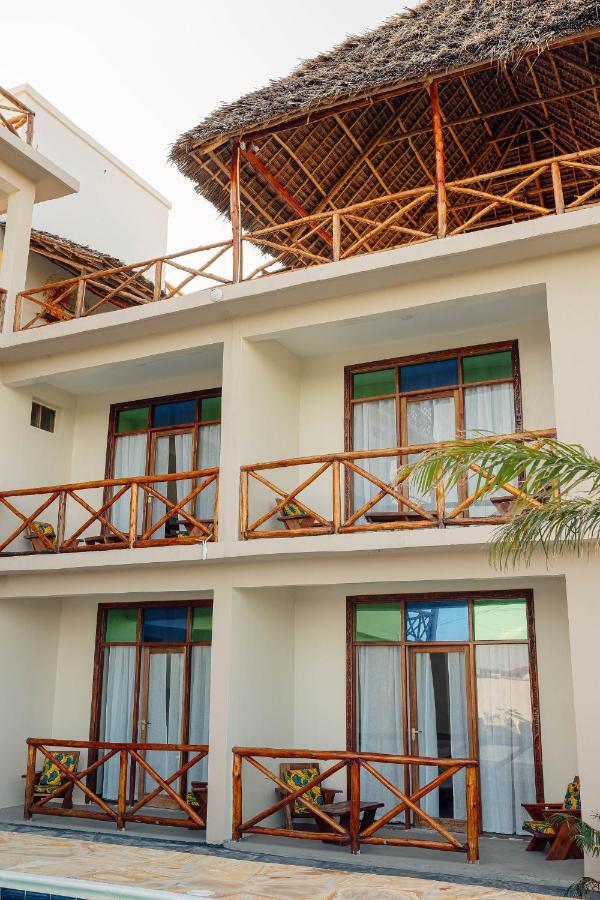 Ocean Breeze Hotel Nungwi Zewnętrze zdjęcie