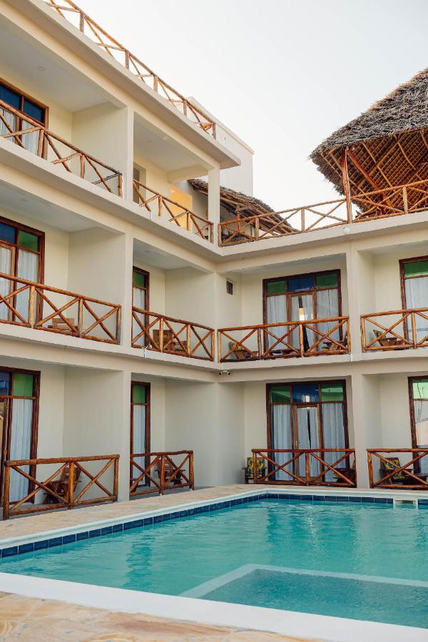 Ocean Breeze Hotel Nungwi Zewnętrze zdjęcie