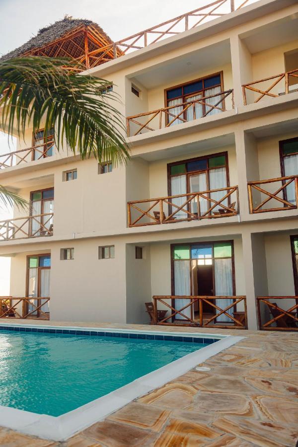 Ocean Breeze Hotel Nungwi Zewnętrze zdjęcie