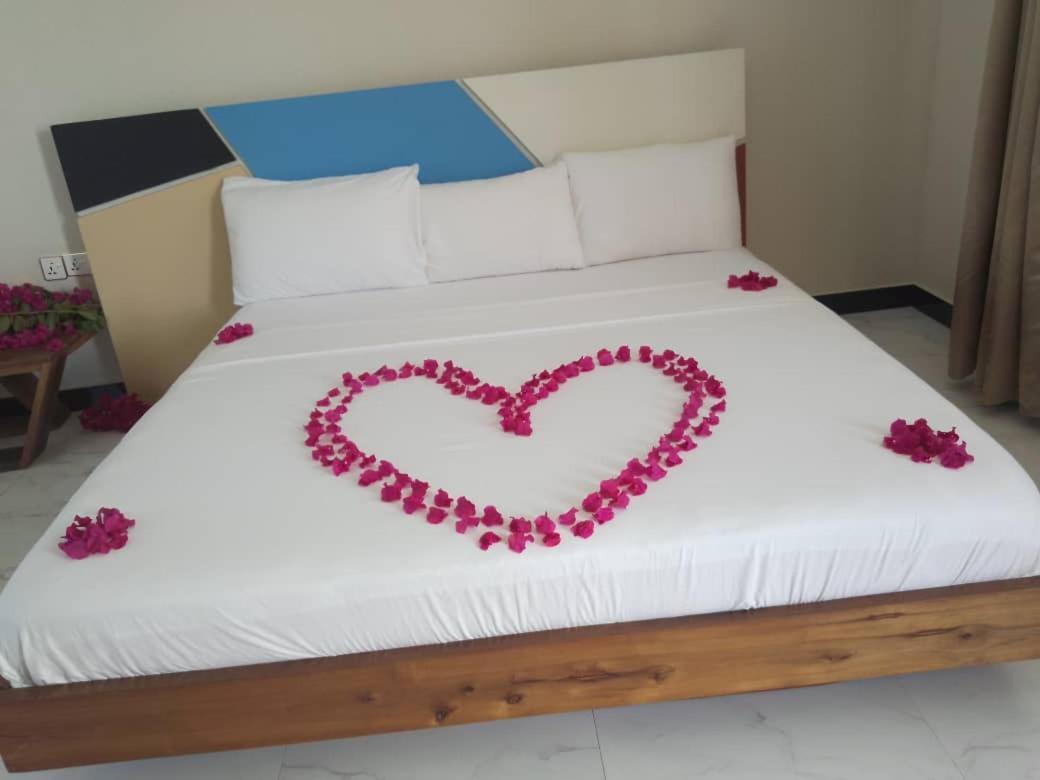 Ocean Breeze Hotel Nungwi Zewnętrze zdjęcie